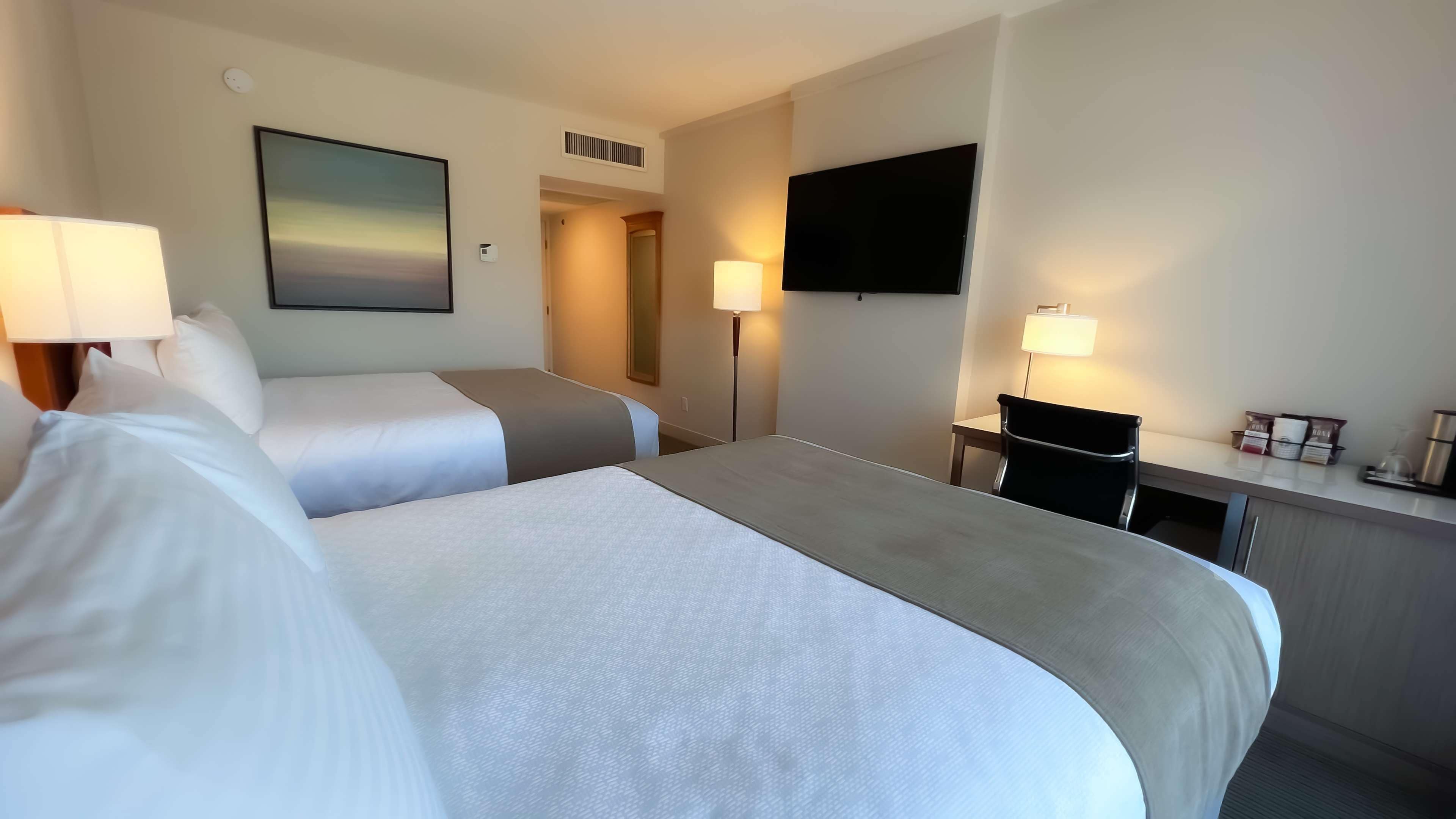 room (coast two queens) | egyptian cotton sheets, premium bedding, pillow-top beds, desk