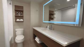 Combined shower/tub, eco-friendly toiletries, hair dryer, towels