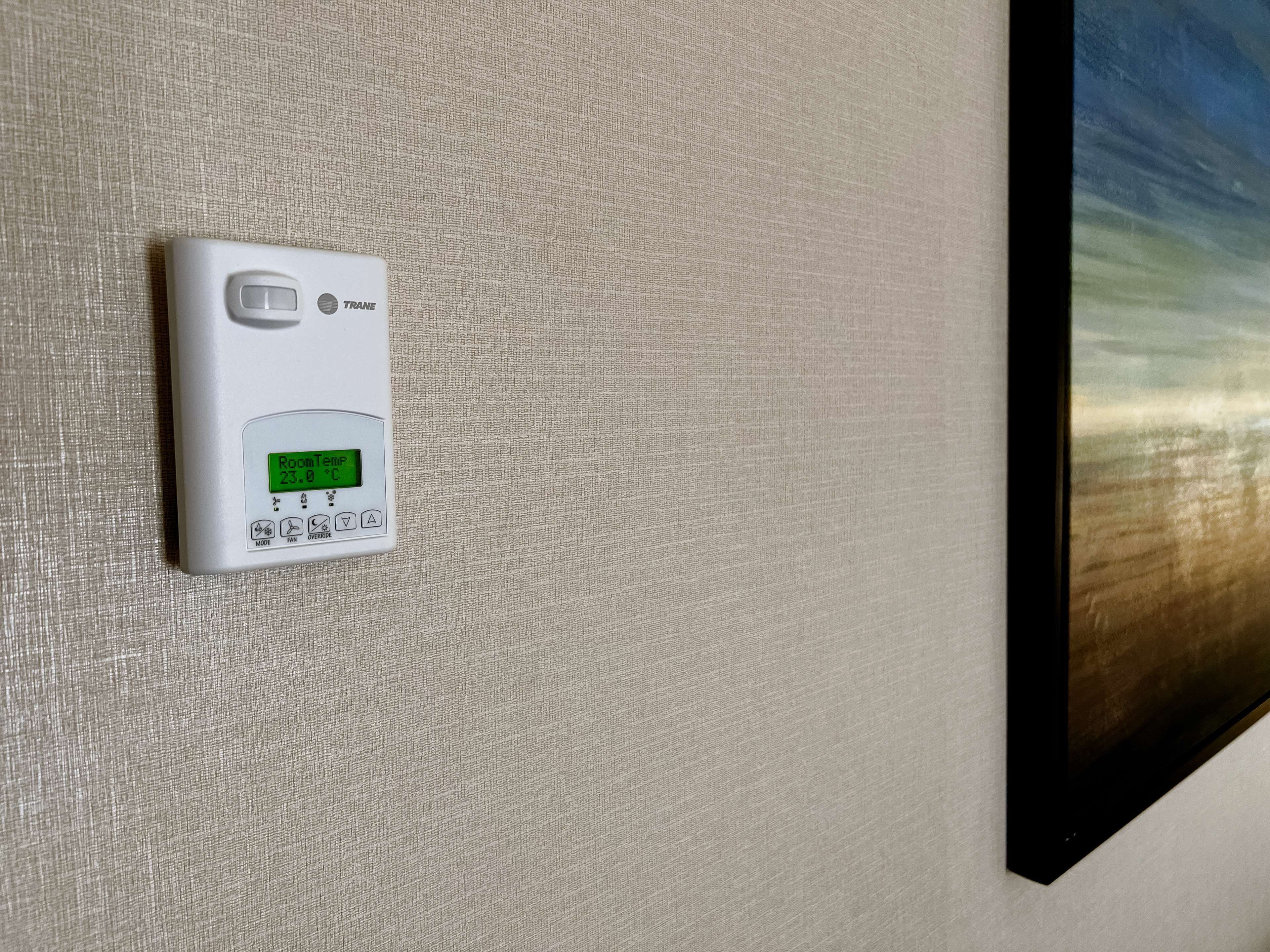 room (coast premium two queens) | room amenity