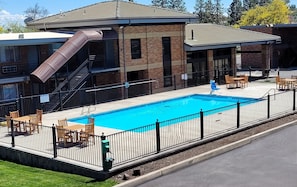 Piscine extérieure