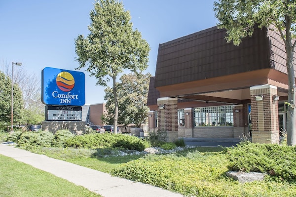 Comfort Inn Lundys Lane - Niagara Falls