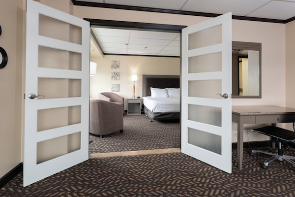 Suite Signature, 1 trÚs grand lit, coin cuisine, vue océan