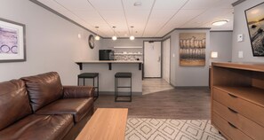 Premium Suite, 1 King Bed, Kitchenette | Living area - Prestige Oceanview Hotel Prince Rupert (Prince Rupert)