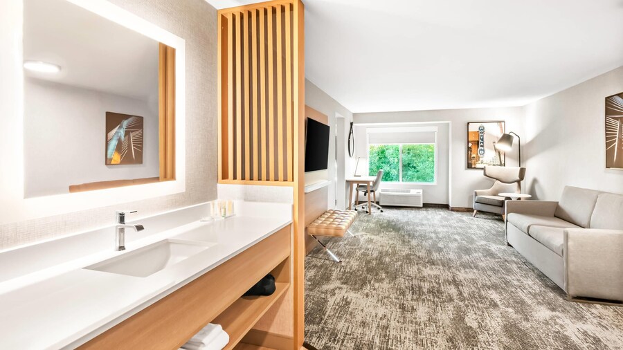 Radisson Hotel Portland Airport