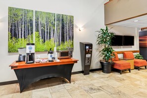 Petit déjeuner préparé sur commande servi tous les jours en supplément