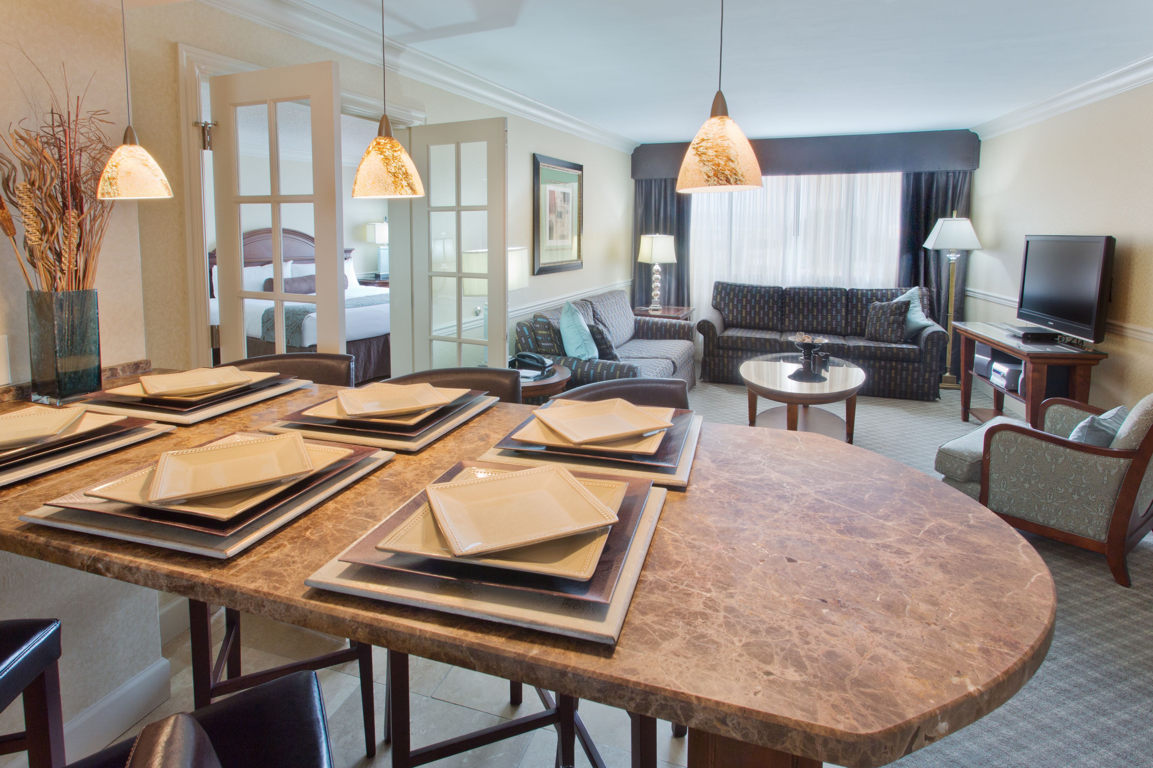 Premium bedding, in-room safe, desk, blackout curtains