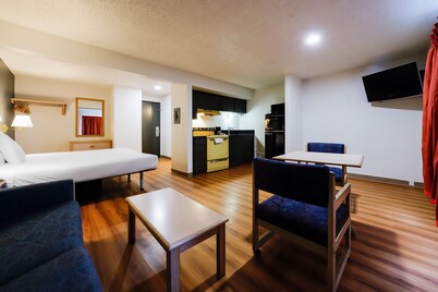 Hermiston Inn & Suites