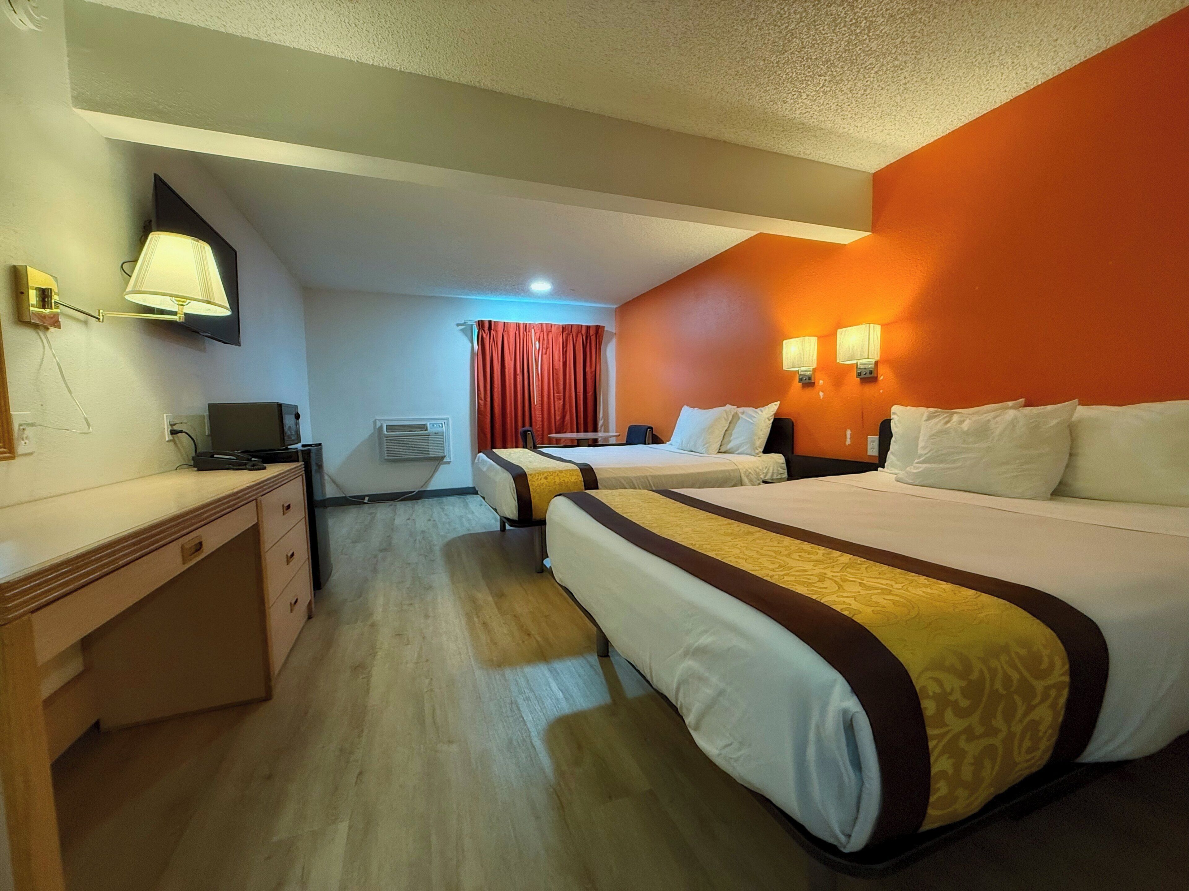 Desk, iron/ironing board, free WiFi, bed sheets