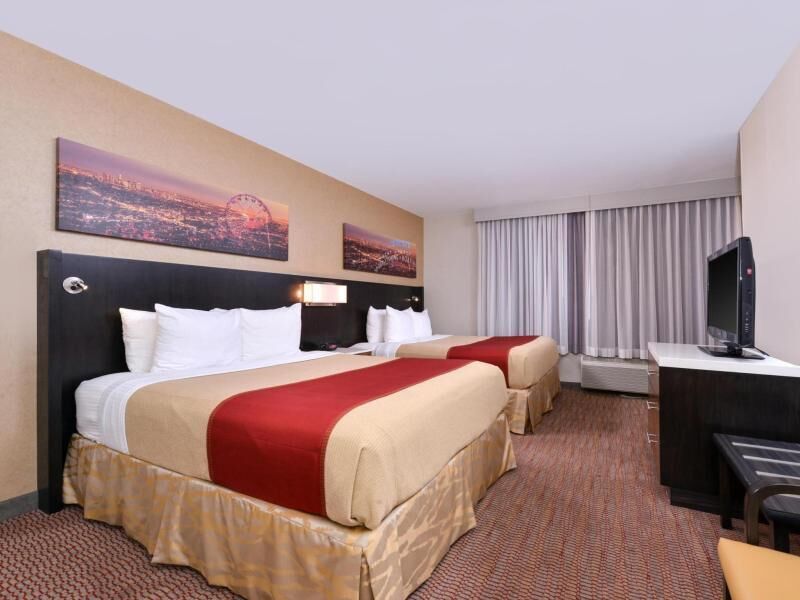 Pillow-top beds, in-room safe, desk, laptop workspace