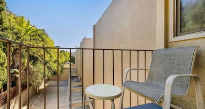Best Western Royal Palace Inn & Suites