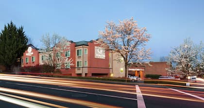 DoubleTree by Hilton Portland - Tigard