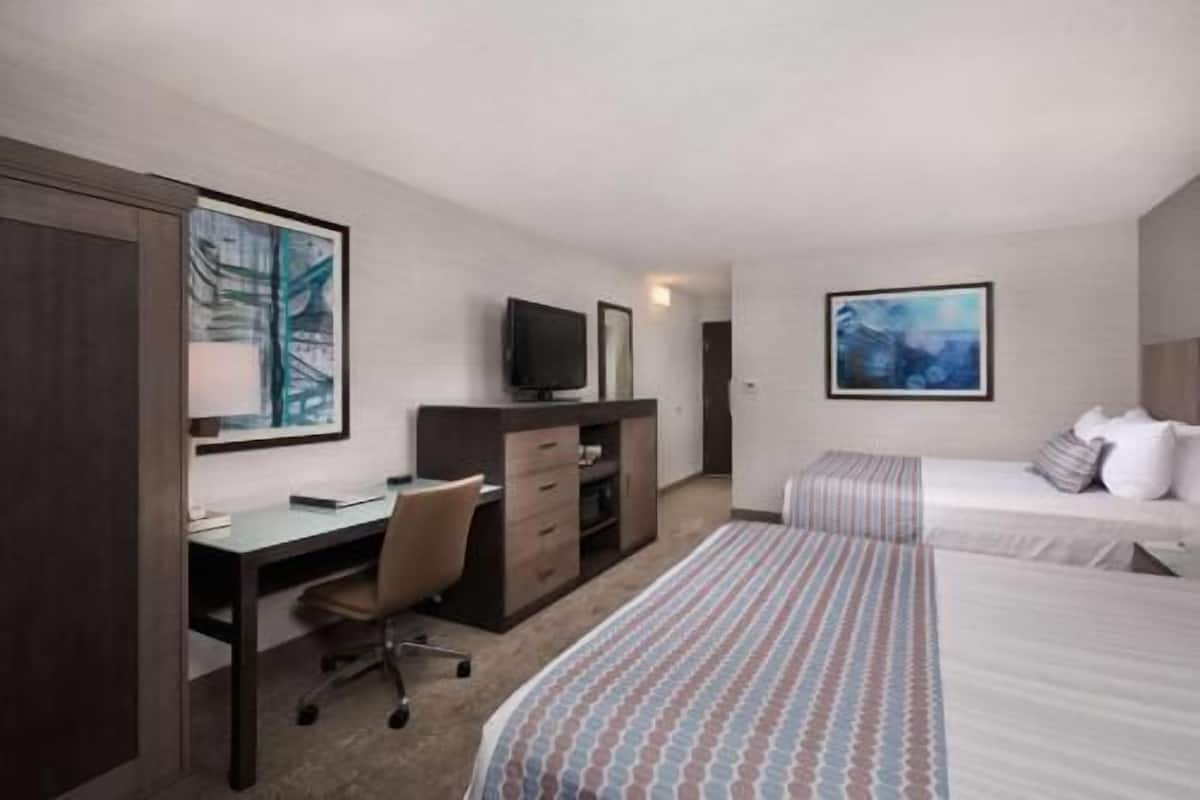 Coffres-forts dans les chambres, bureau