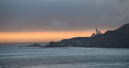 Best Western Plus Agate Beach Inn