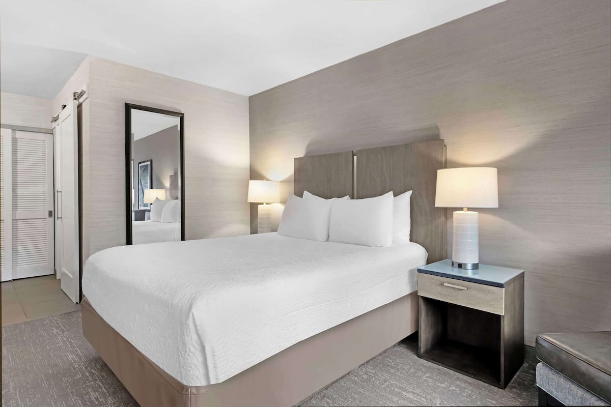 In-room safe, desk, laptop workspace, iron/ironing board