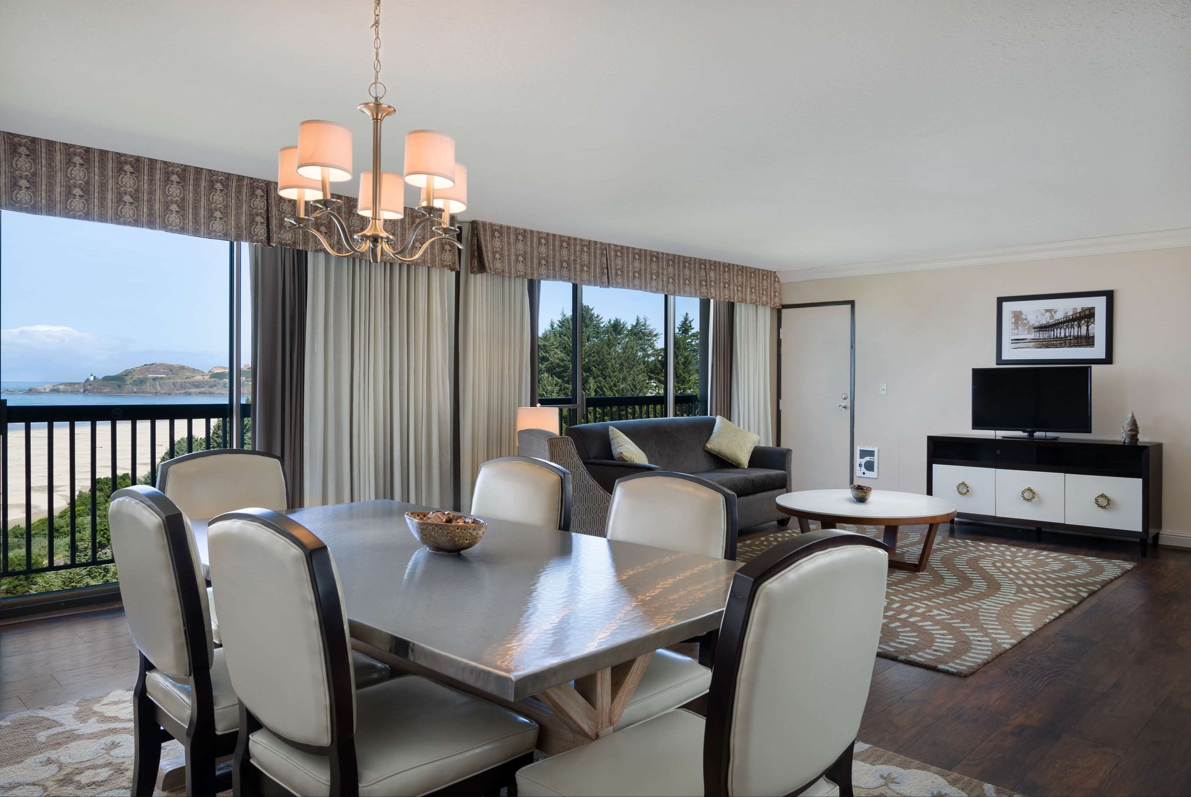 1 bedroom, in-room safe, desk, laptop workspace