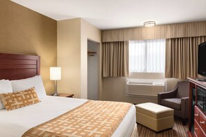 Room, 1 Queen Bed, Non Smoking, Microwave