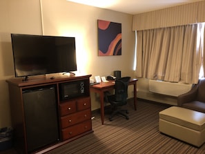 Chambre, 1 grand lit, non-fumeur, four à micro-ondes