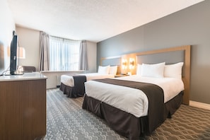 Premium bedding, pillowtop beds, in-room safe, desk