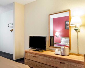 Premium bedding, down comforters, desk, laptop workspace
