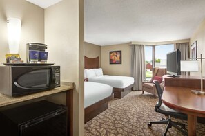 Premium bedding, pillowtop beds, in-room safe, desk