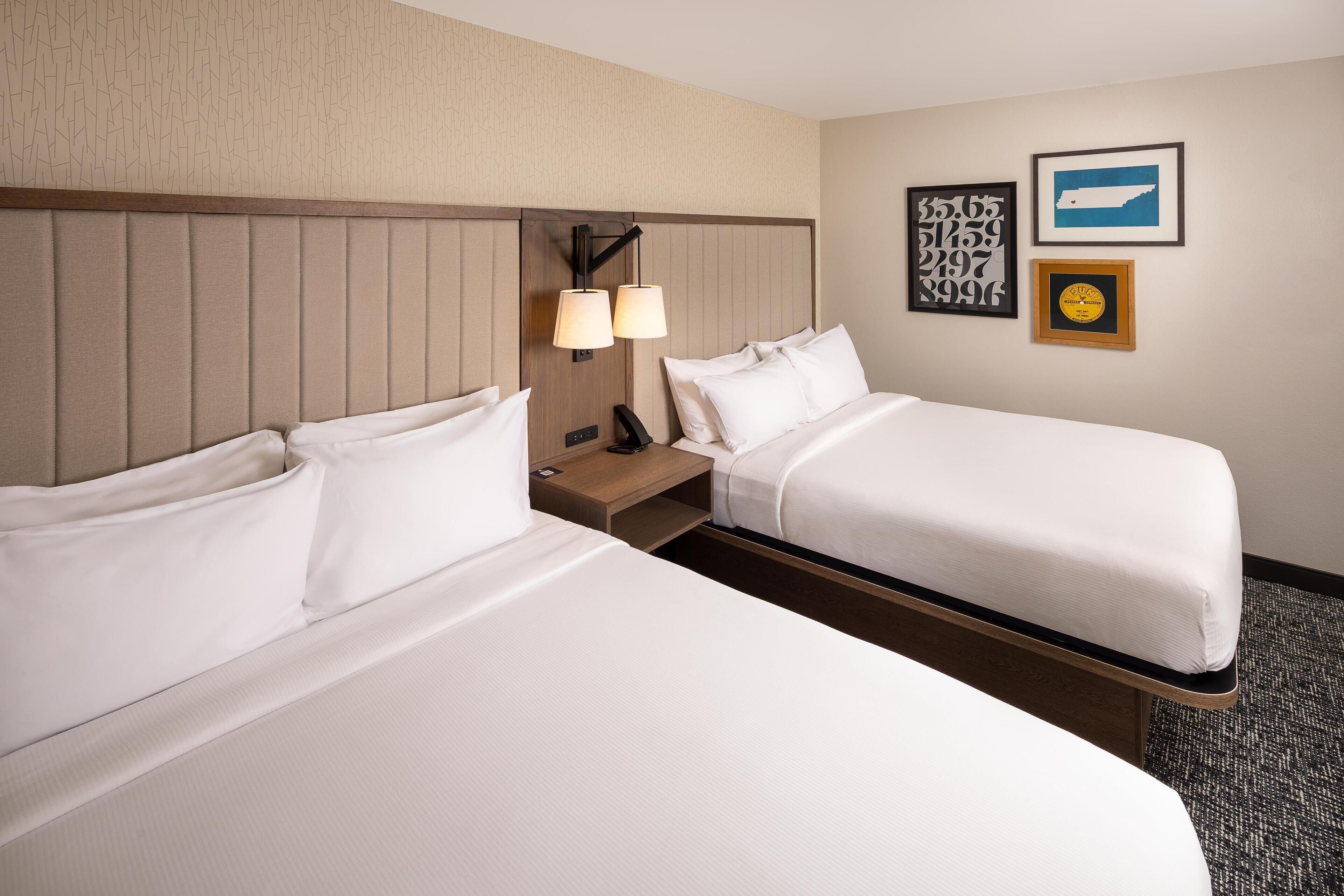 Room, 2 Queen Beds, Non Smoking