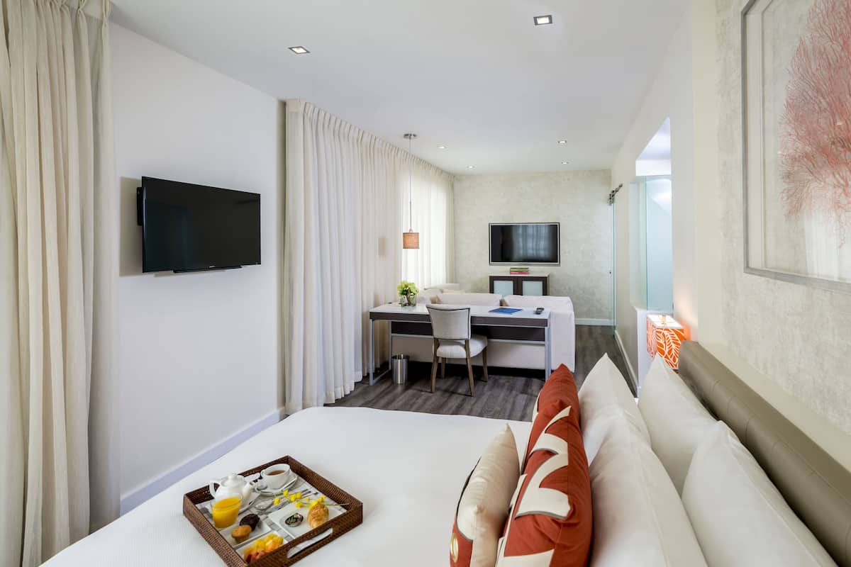 Superior Deluxe Suite | 1 chambre, draps en coton égyptien, literie de qualité supérieure