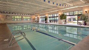 Indoor pool, outdoor pool, open 9:00 AM to 9:00 PM, sun loungers - Harvest House Boulder (Boulder)