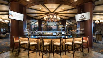5 Bars/Lounges, Poolbar