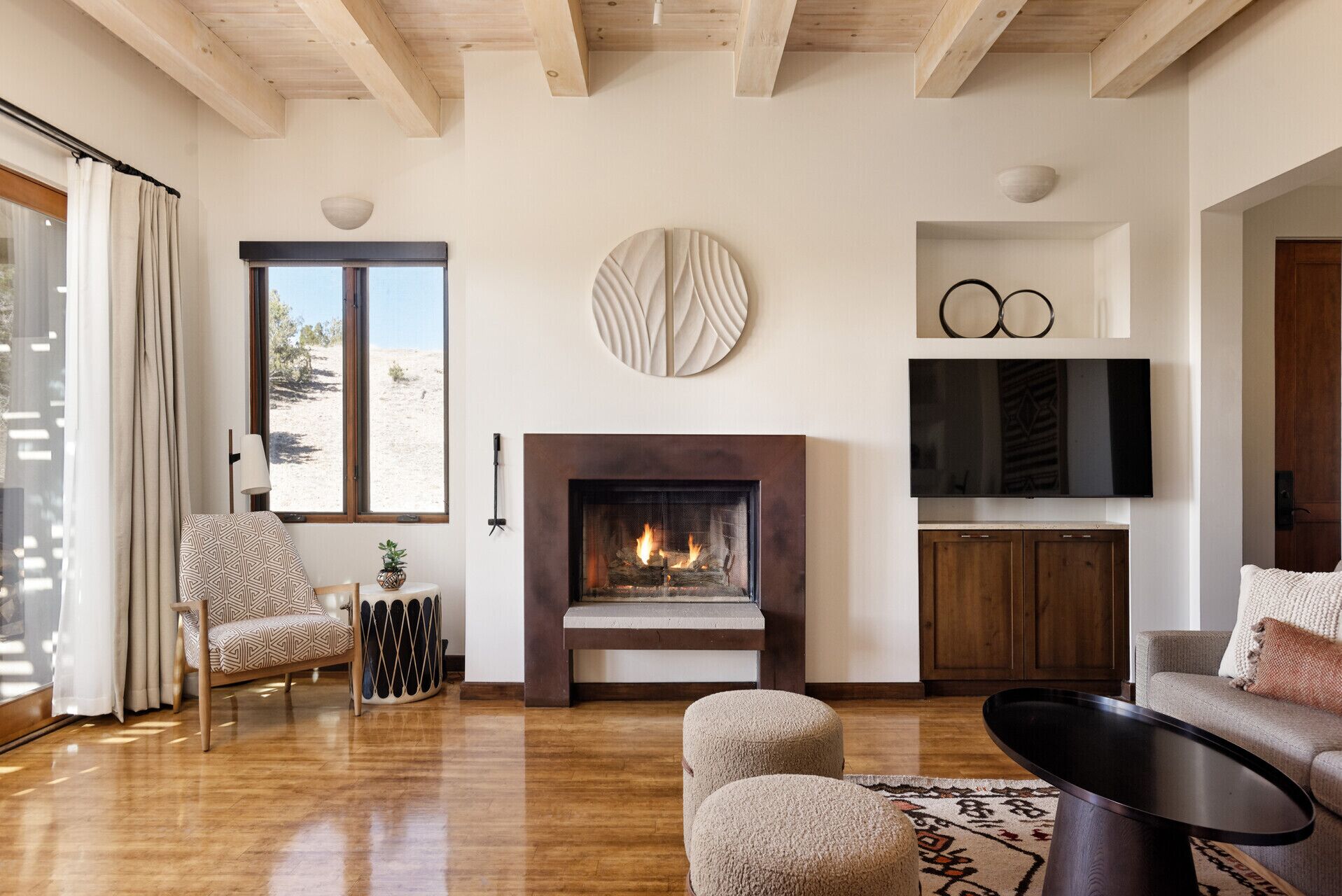 48-inch lcd tv with satellite channels, tv, fireplace