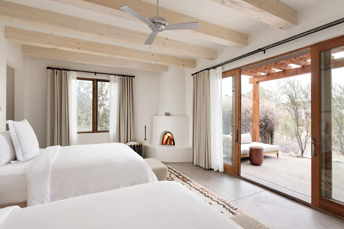 deluxe room, 2 queen beds, non smoking | premium bedding, down duvets, minibar, in-room safe