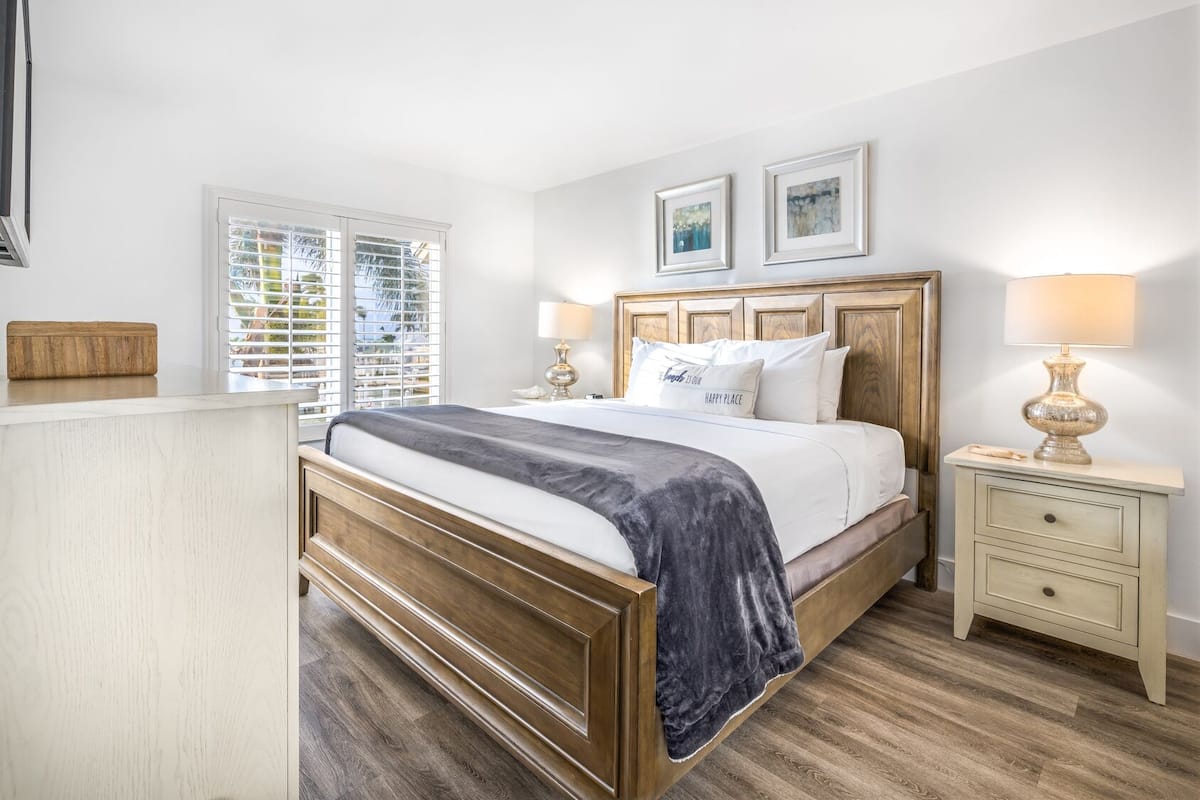 Two Bedroom Marina Villa Premier | 1 bedroom, premium bedding, in-room safe, iron/ironing board