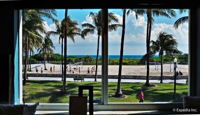 Starlite Hotel