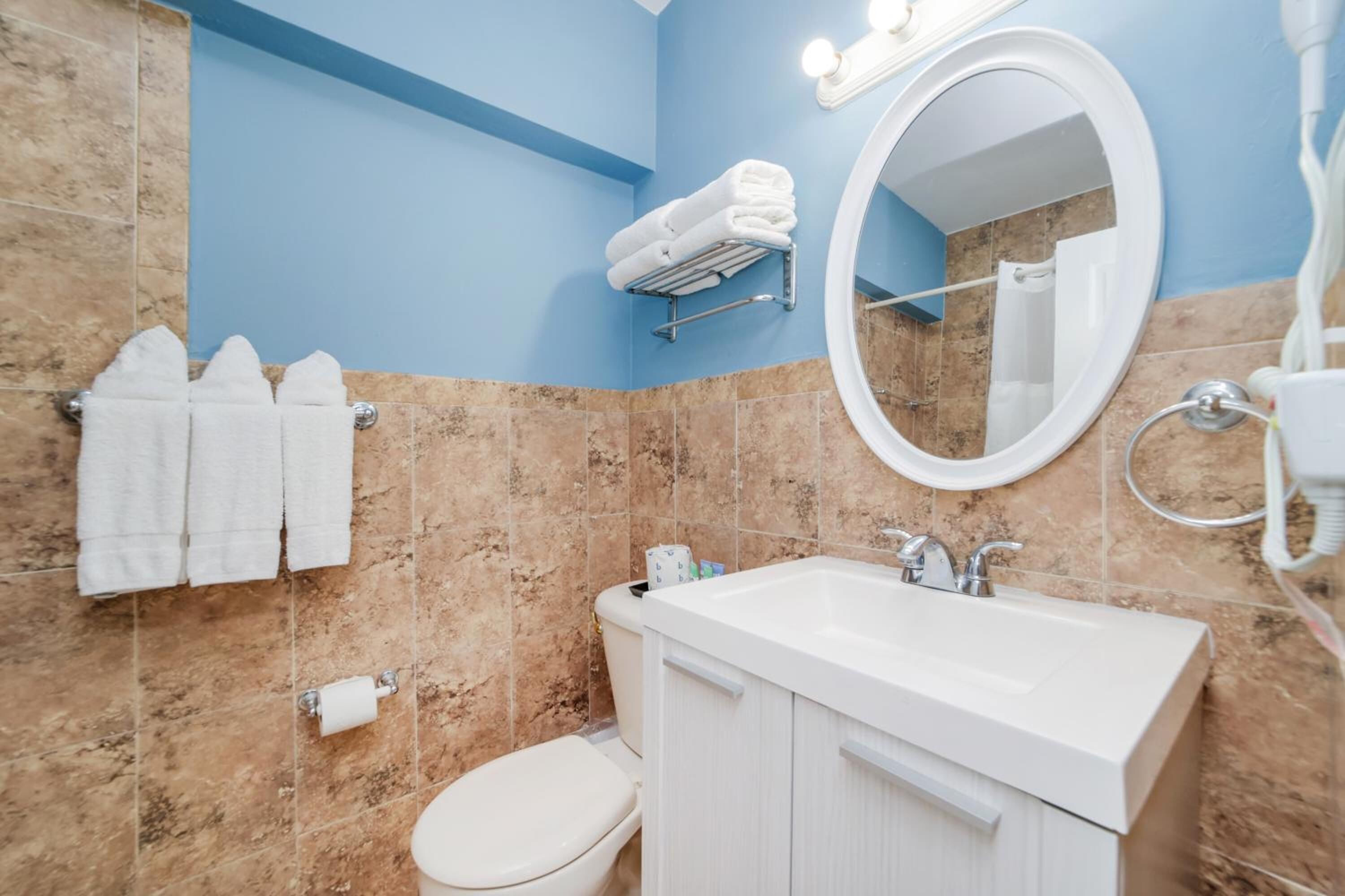 Photo - Starlite Hotel