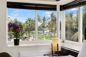 Deluxe Room, 1 King Bed, Ocean View (Self check-in) | Beach/ocean view