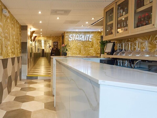 Lobby - Starlite Hotel (Miami Beach)