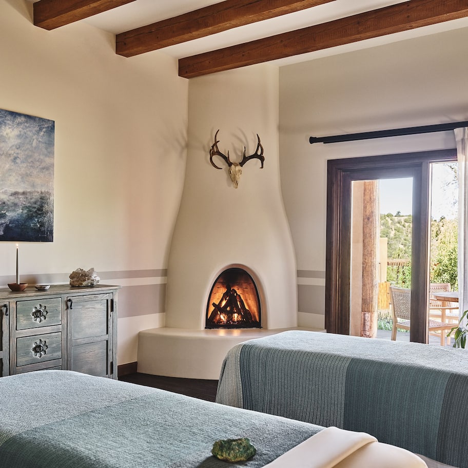 双人护理室、桑拿、身体护理、芳香疗法、深层组织按摩、产前按摩