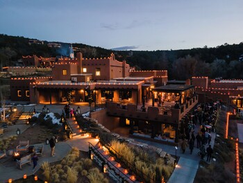 Hotel Exterior at Bishops Lodge Auberge Resorts Collection
