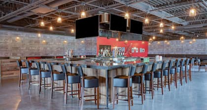 Ramada by Wyndham Windsor Locks
