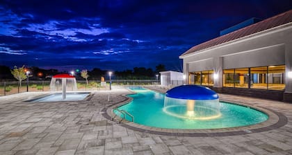 Holiday Inn Express Pigeon Forge/Near Dollywood by IHG