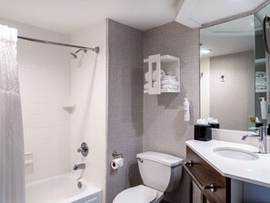 2 camas matrimoniales, no fumadores | Regadera en el baño