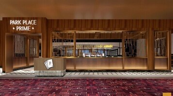 5 间餐厅，供应早餐、午餐和晚餐，美洲菜