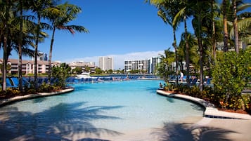 Outdoor pool, pool loungers