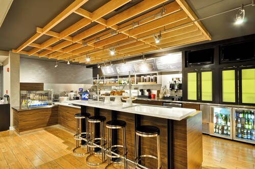 Courtyard by Marriott Jacksonville Airport