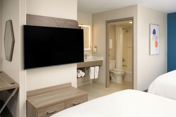 Premium bedding, in-room safe, desk, blackout drapes