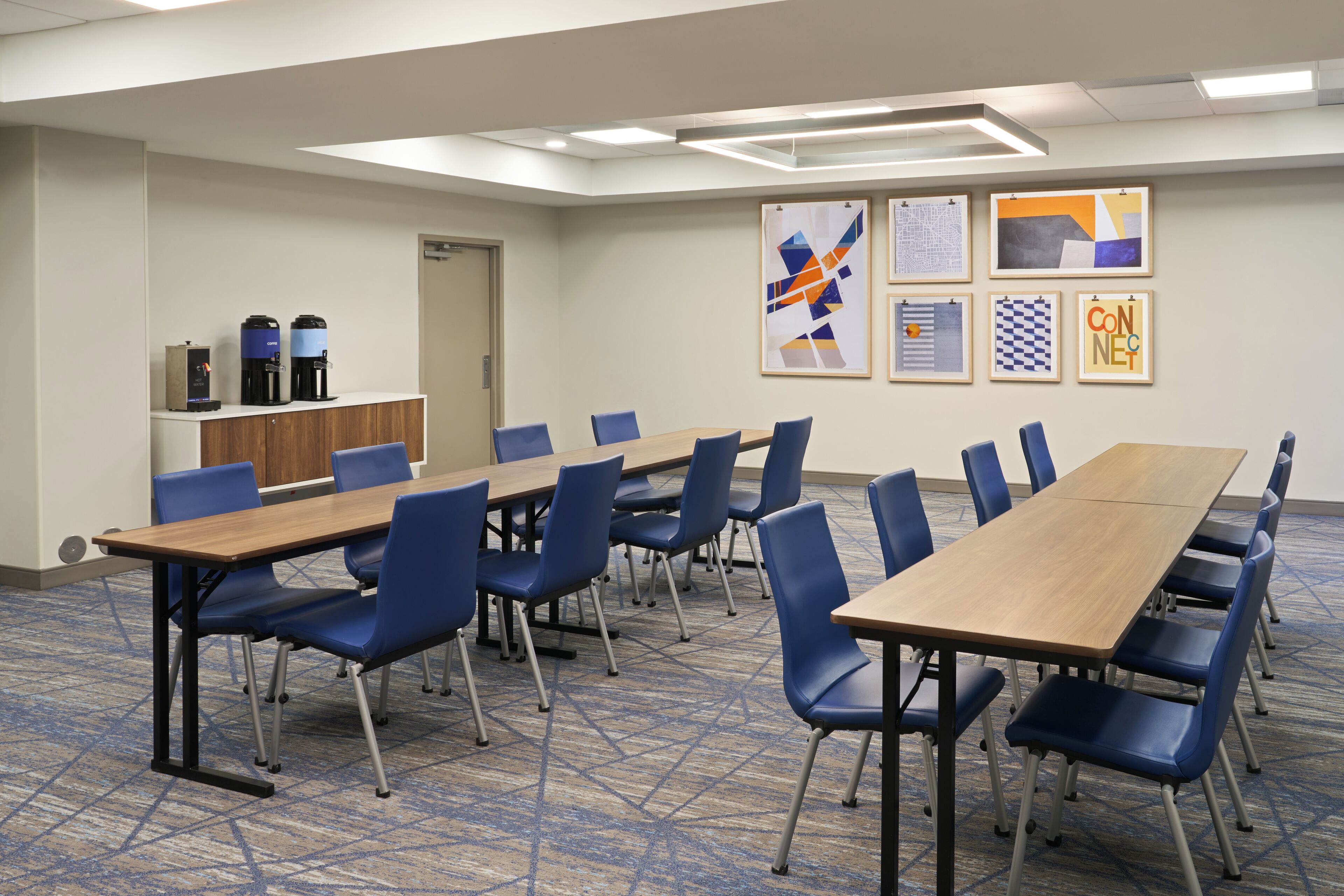 Photo - Holiday Inn Express Hotel & Suites Kendall East-Miami by IHG