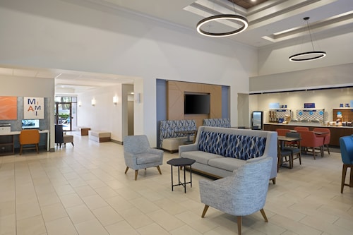 Holiday Inn Express & Suites Kendall East Miami by IHG