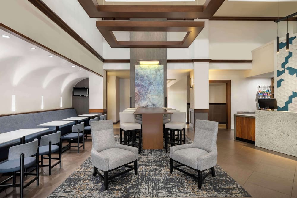 Hyatt Place Busch Gardens