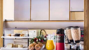 Continentaal ontbijt inbegrepen