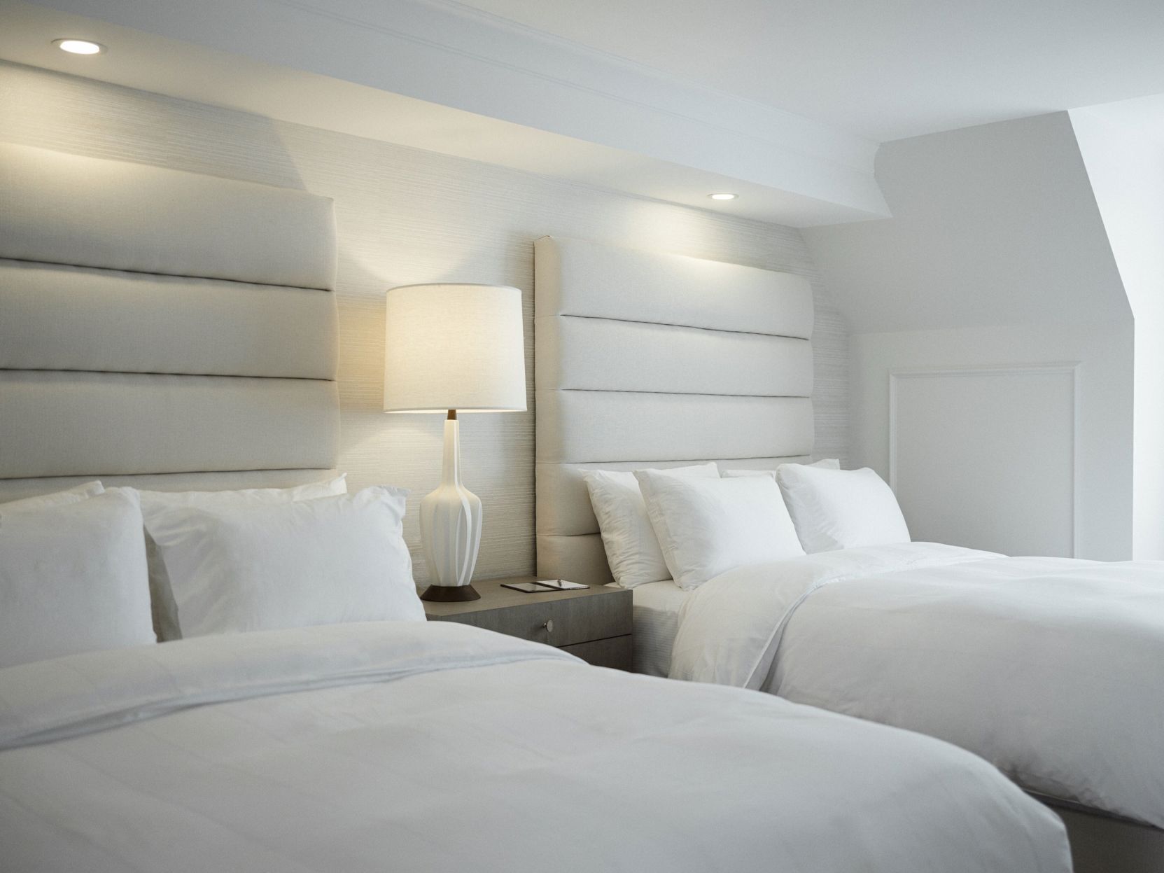 1 chambre, literie de qualité, couette en duvet