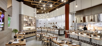 6 restaurants, breakfast, lunch, dinner served; American cuisine at Palace Station Hotel and Casino
